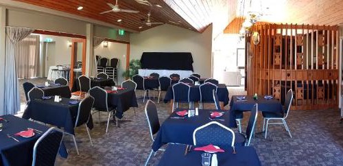 Coonabarabran Hotel | Cozy Amber Court Motor Inn with Pool and Family-Friendly Fun