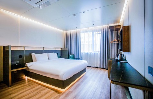 Yeon-dong Hotel | Relax at the Family-Friendly Amber Hotel Jeju - 4 Stars