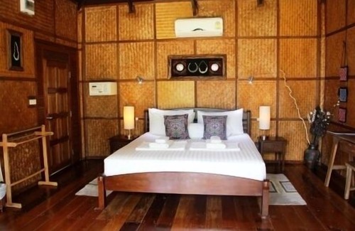 Ko Chang Hotel | Amber Sands Beach Resort: Guest Rated 9.8 with Ocean Views