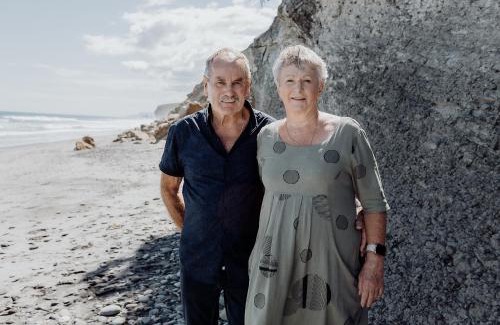 Hokitika Bed & Breakfast | Discover Amberlea B&B: 5-Star Stay with Family-Friendly Amenities
