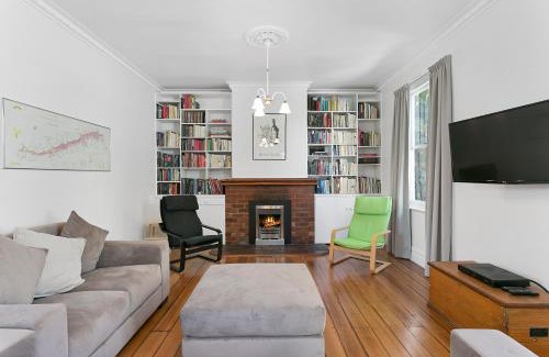 Hobart Central Business District House | Amberley: 4-Star Haven with Breakfast & Family-Friendly Vibes