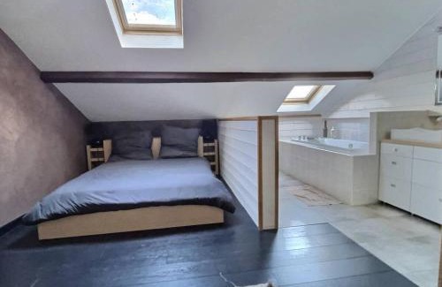 Amberieu-en-Bugey Apartment | Ambiance authentique coté gare