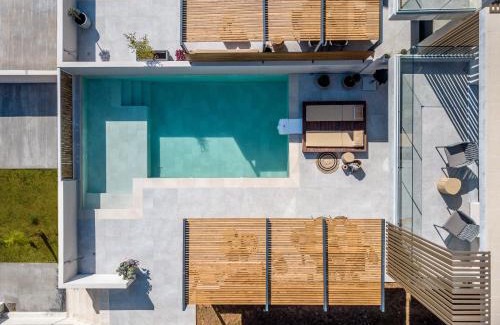 Preveza Villa | Discover Ambient Living: Oceanfront Bliss & Top Reviews