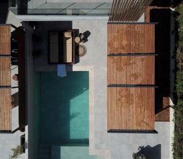 Preveza Villa | Discover Ambient Living: Oceanfront Bliss & Top Reviews