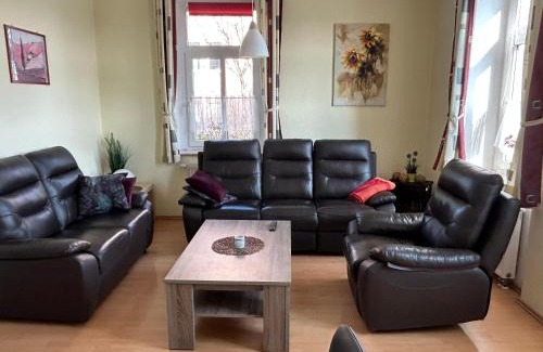 Mickten Apartment | Pet-Friendly Retreat at Ambiente an der Elbe Wohnung EG
