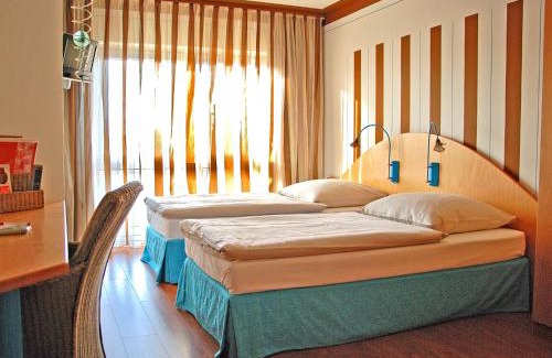 Region Hannover District Hotel | Pet Friendly Ambiente Langenhagen Hannover by Tulip Inn