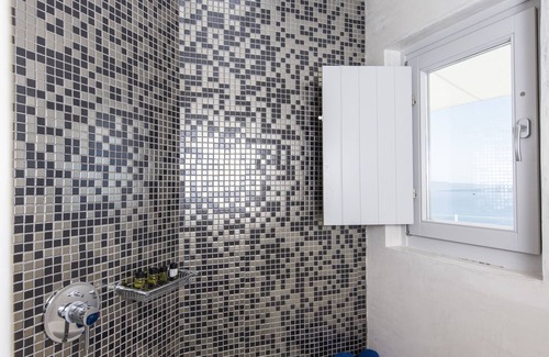 Oia Hotel | Top-Rated Ambition Suites with Spa and Restaurant Access