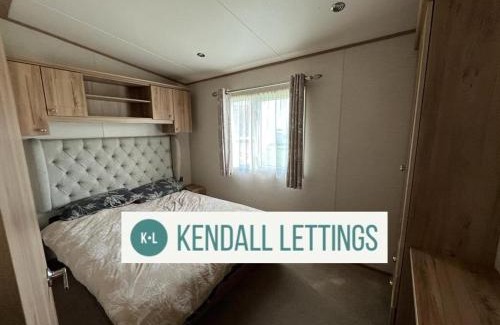 Selsey House | Pet-Friendly Amble Retreat at Seal Bay Resort Awaits You