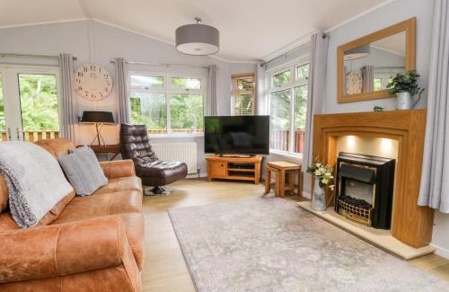 Troutbeck House | Discover Ambleside Lodge: Family and Pet Friendly Escape