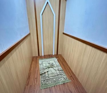 Ambon House | Budget-Friendly Ambon Residence Syariah with Breakfast Included