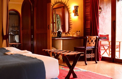 Amboseli Hotel | Discover Amboseli Serena Safari Lodge: Eco Retreat & Spa