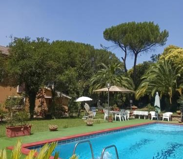 Rome Province Bed & Breakfast | Comfortable Stay at AmbraBed Lunghezza Station with Pool