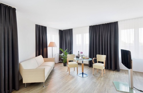 Dresden Hotel | Discover Amedia Dresden Elbpromenade: Top-Rated Hotel Stay