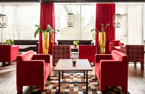 Linz Hotel | Explore Amedia Linz: 4-Star Comfort with Family-Friendly Amenities