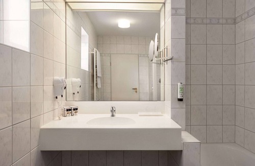 Weiden in der Oberpfalz Hotel | Relax at Amedia Weiden - 4-Star Comfort and Spa Amenities