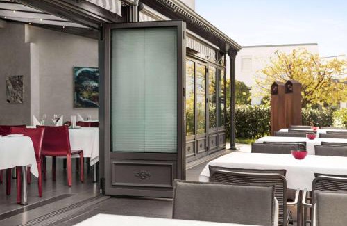 Weiden in der Oberpfalz Hotel | Discover Amedia Weiden: Pet-Friendly 4-Star Retreat