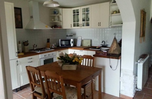 Ameglia House | Beautiful Countryside Views at Ameglia House - Pet Friendly