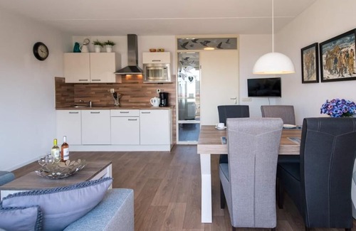 Municipality of Ameland Apartment | Discover Amelander Paradijs 89: Oceanfront Family Retreat