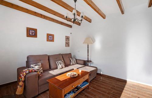 Santa Cruz de Tenerife House | Amelia House