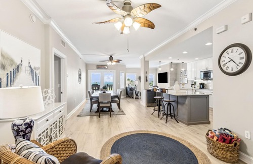 Fernandina Beach Condo | Amelia Island 3BR Beach Bungalow