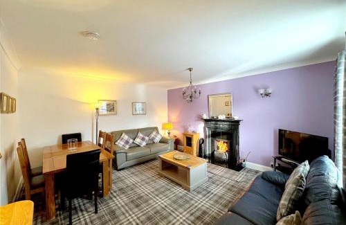Prestwick House | Pet-Friendly Retreat at Ameliafield Cottage, Prestwick