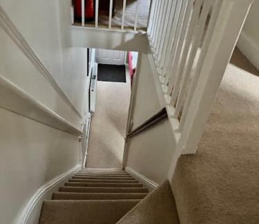 Beaumaris House | Relaxing Amelie Cottage: Pet-Friendly with Ocean Views
