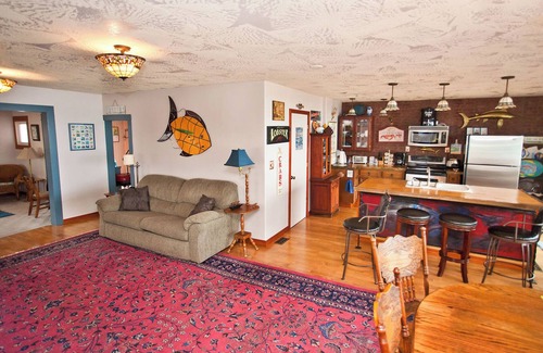 Newport House | Oceanfront Historic Nye Beach Home - Guest Rated 9.8/10