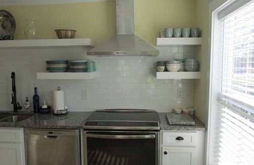 Cape Charles House | Renovated American Four-Square Near the Beach with Pool