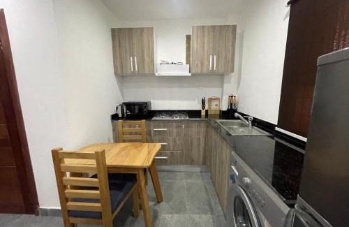 Accra Apartment | Budget-Friendly American Mall: Pet & Child Friendly Stay