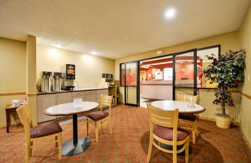East Syracuse Hotel | Pet-Friendly Stay at Americas Best Value Inn - East Syracuse