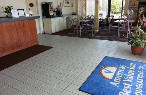 Douglasville Hotel | Pet-Friendly Comfort at Americas Best Value Inn Douglasville
