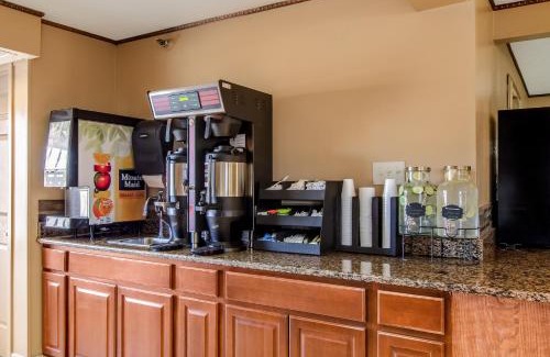 Fort Collins Hotel | Pet-Friendly Comfort at Americas Best Value Inn & Suites