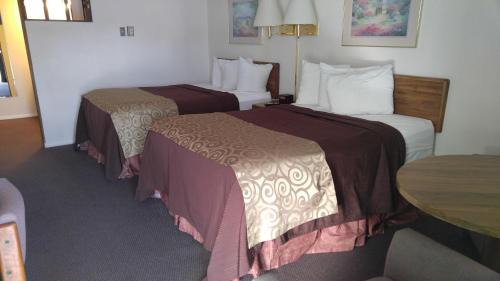 North Platte Hotel | Pet-Friendly Stay at Americas Best Value Inn North Platte