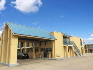 Schulenburg Hotel | Comfortable Stay at Americas Best Value Inn Schulenburg