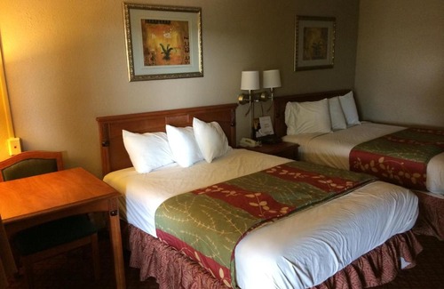 Stephenville Hotel | Budget-Friendly Stay at Americas Best Value Inn Crosstimbers