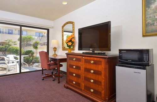 Yucca Valley Hotel | Discover Americas Best Value Inn near Joshua Tree National Park