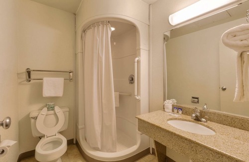 Amarillo Hotel | Budget-Friendly Stay at Americas Best Value Inn Amarillo