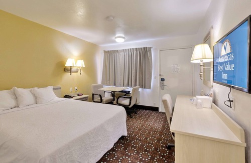Amarillo Hotel | Budget-Friendly Stay at Americas Best Value Inn Amarillo