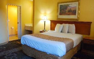 Addison Hotel | Convenient Stay at Americas Best Value Inn Addison