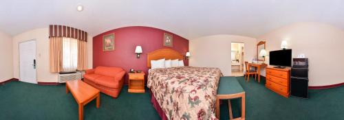 Lubbock Hotel | Budget-Friendly Stay at Americas Best Value Inn Lubbock East