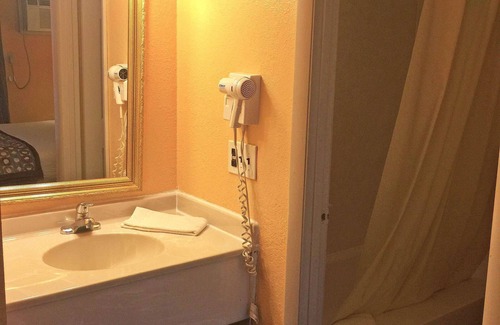 Pottstown Hotel | Discover Comfort at Americas Best Value Inn Pottstown