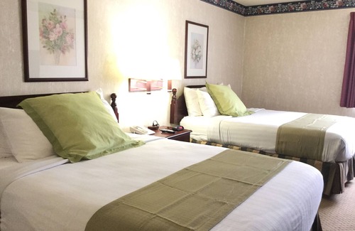 St. Charles Hotel | Discover Americas Best Value Inn & Suites in St. Louis