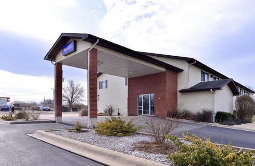 Seymour Hotel | Convenient Stay at Americas Best Value Inn - Seymour
