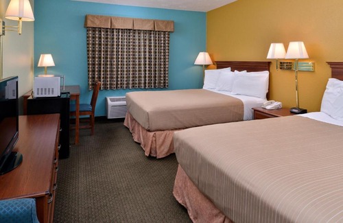 Seymour Hotel | Convenient Stay at Americas Best Value Inn - Seymour