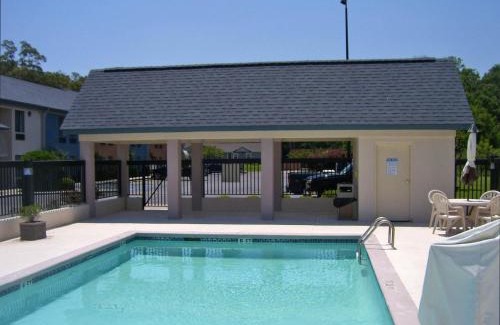 Bastrop Hotel | Relax at Americas Best Value Inn & Suites in Bastrop