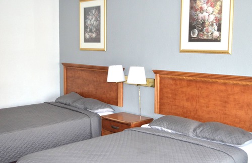 St. Cloud Hotel | Budget-Friendly Americas Best Value Inn & Suites St. Cloud