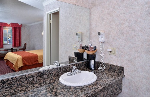 Fontana Hotel | Budget-Friendly Americas Best Value Inn & Suites Fontana