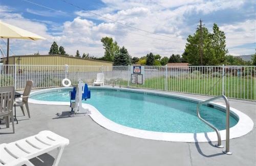 Carson City Hotel | Comfortable Stay at Americas Best Value Inn - Carson City