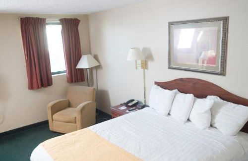 St. Louis Hotel | Pet-Friendly Americas Best Value Inn St. Louis/South