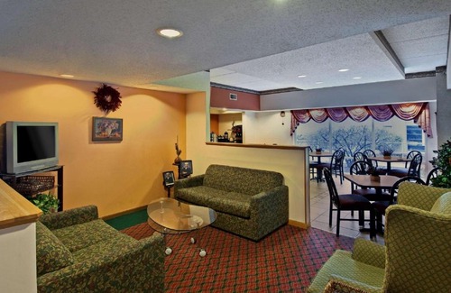 Waukegan Hotel | Budget-Friendly Stay at Americas Best Value Inn Waukegan